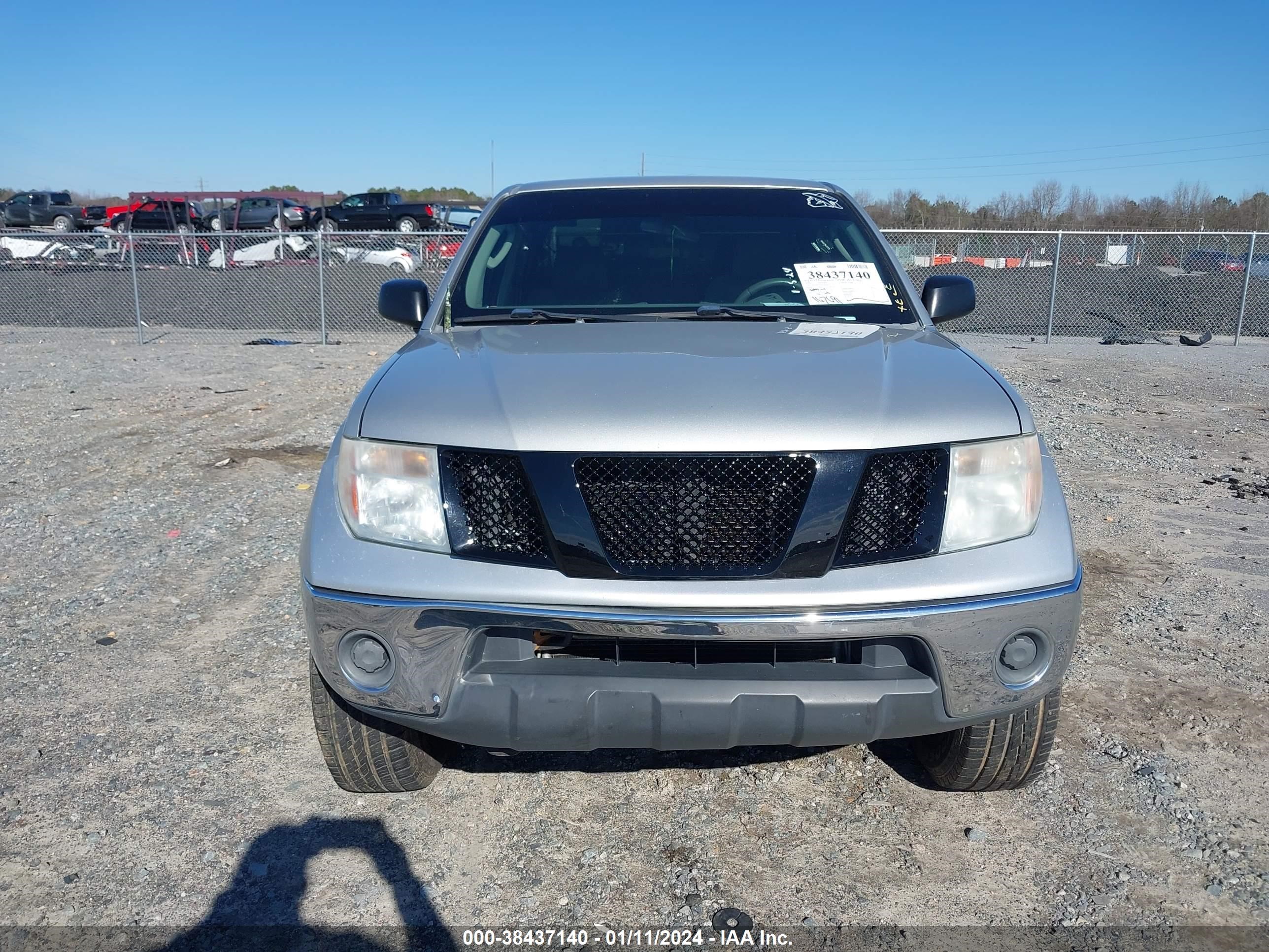 Photo 11 VIN: 1N6AD07U47C463203 - NISSAN NAVARA (FRONTIER) 