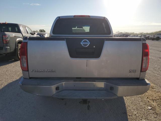 Photo 5 VIN: 1N6AD07U48C412401 - NISSAN FRONTIER C 