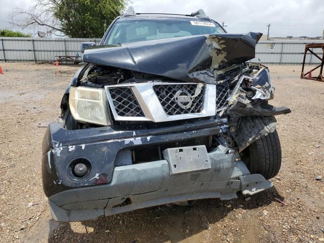 Photo 4 VIN: 1N6AD07U48C417839 - NISSAN FRONTIER C 