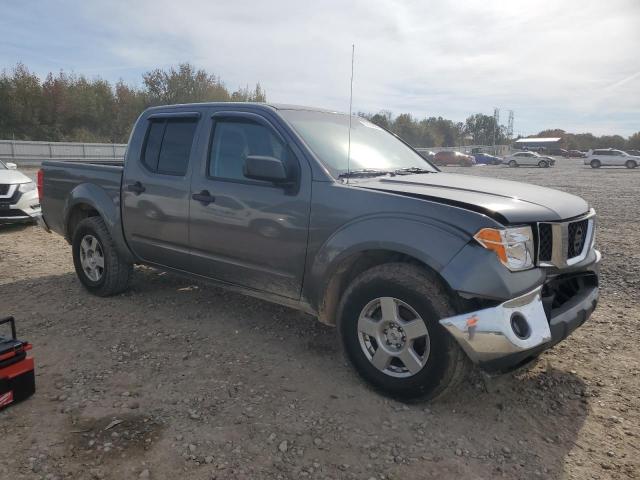 Photo 3 VIN: 1N6AD07U48C449318 - NISSAN FRONTIER C 