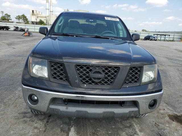 Photo 4 VIN: 1N6AD07U48C450047 - NISSAN FRONTIER 