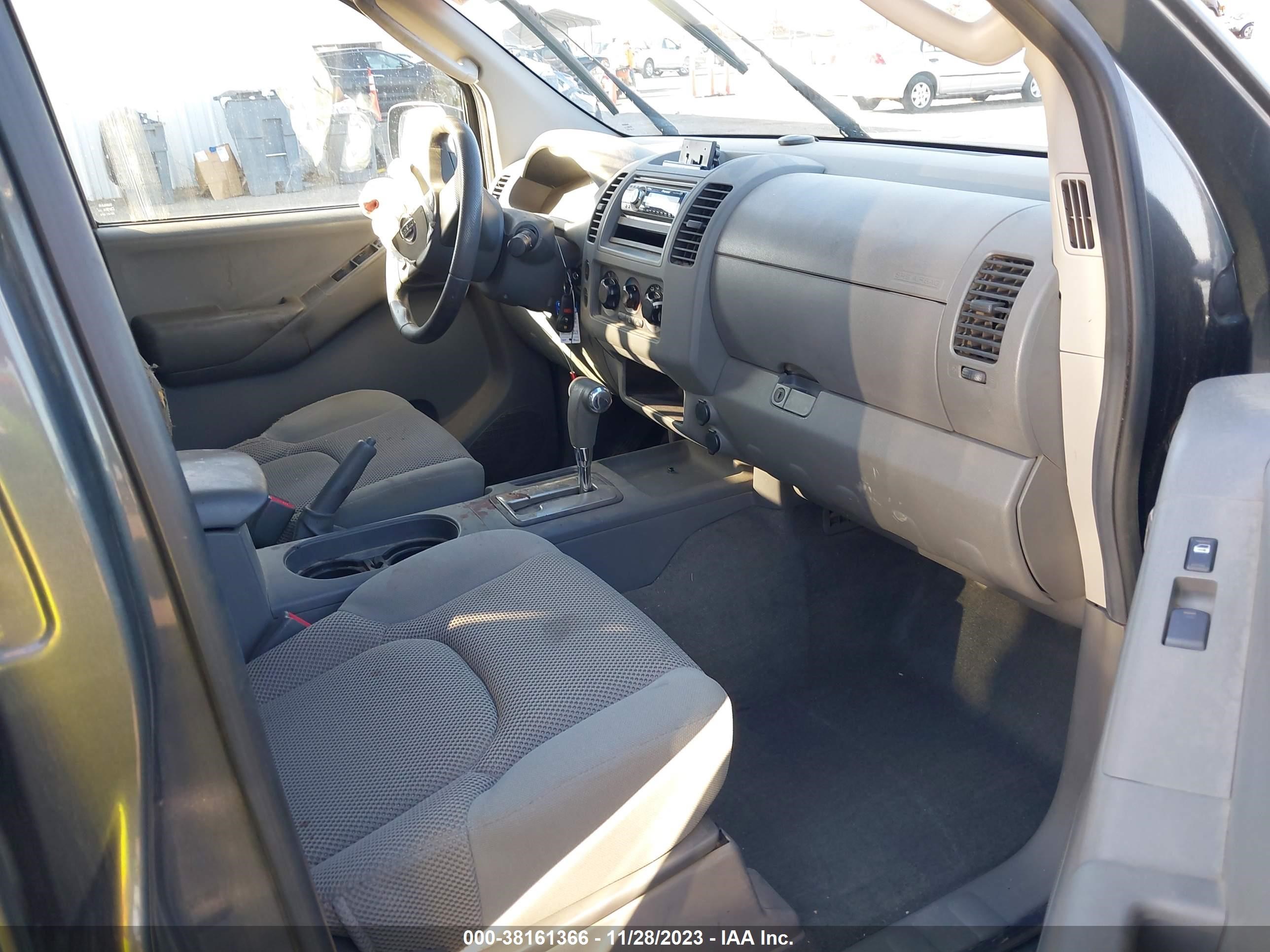 Photo 4 VIN: 1N6AD07U66C413577 - NISSAN NAVARA (FRONTIER) 