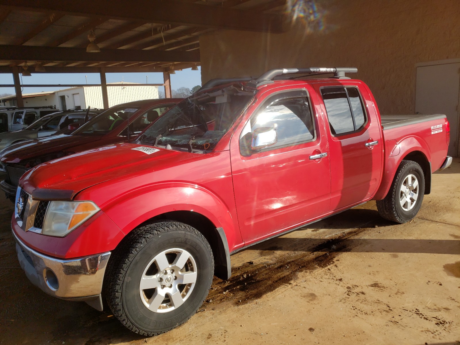 Photo 1 VIN: 1N6AD07U66C469647 - NISSAN FRONTIER C 