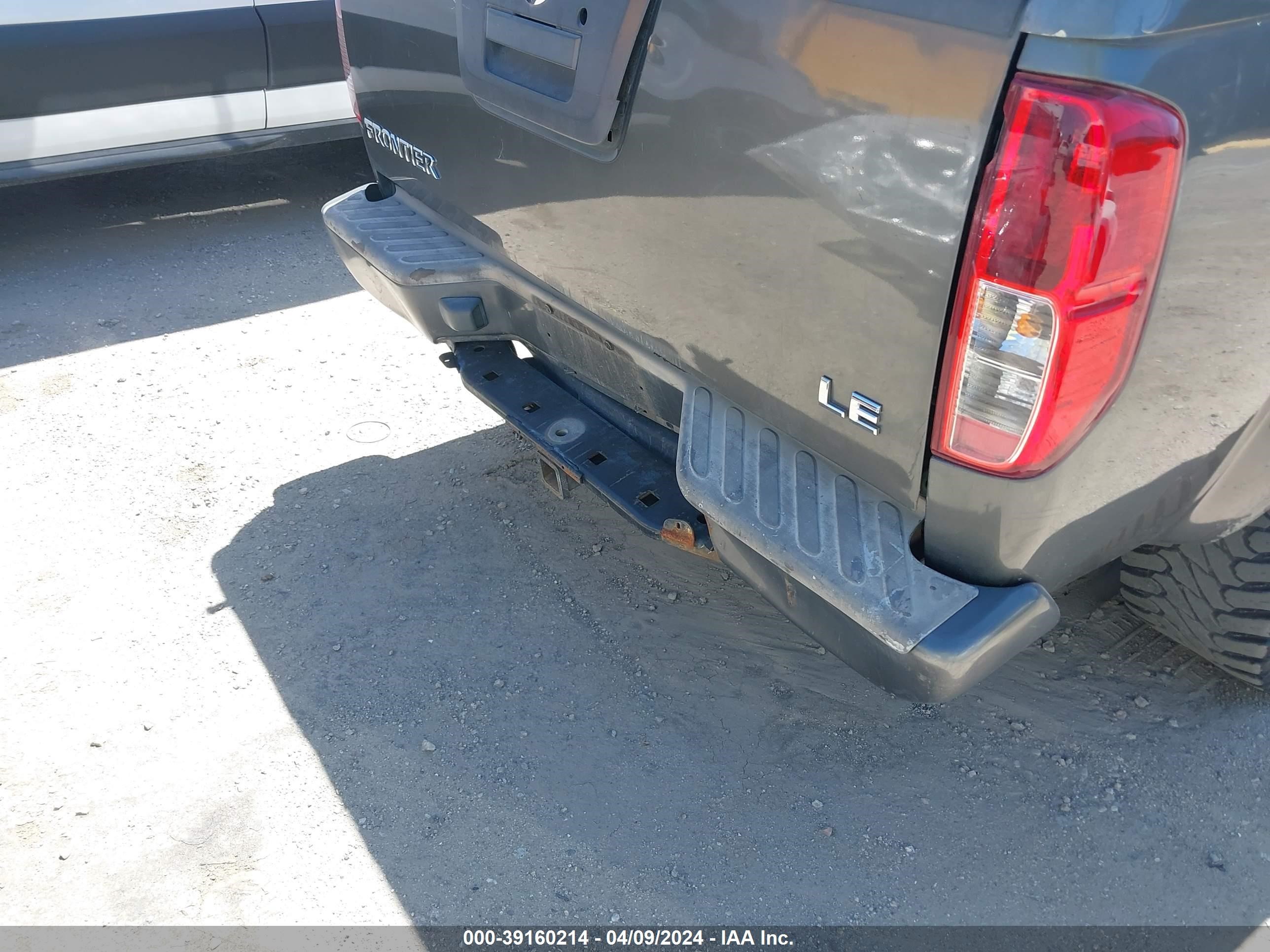 Photo 5 VIN: 1N6AD07U75C465296 - NISSAN NAVARA (FRONTIER) 