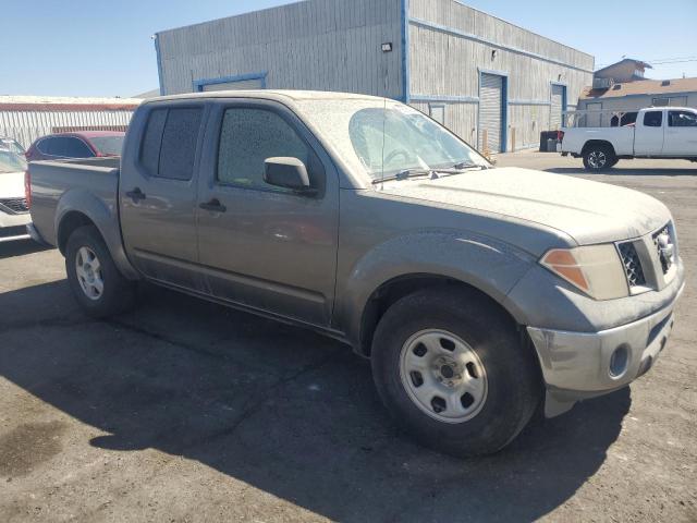 Photo 3 VIN: 1N6AD07U76C462884 - NISSAN FRONTIER C 