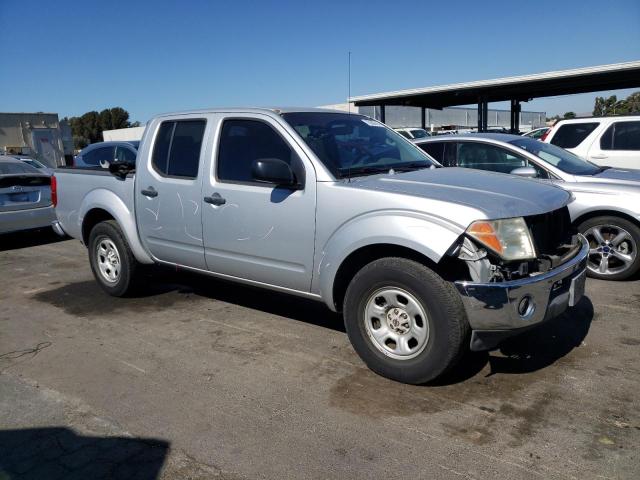 Photo 3 VIN: 1N6AD07U77C425755 - NISSAN FRONTIER C 