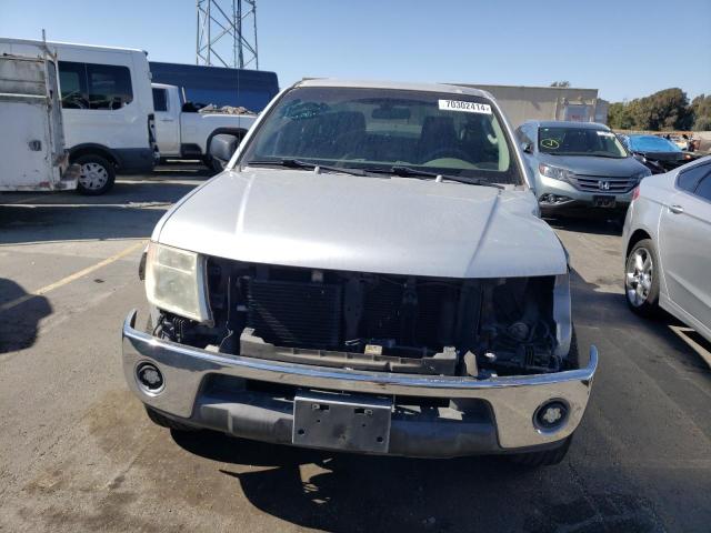 Photo 4 VIN: 1N6AD07U77C425755 - NISSAN FRONTIER C 