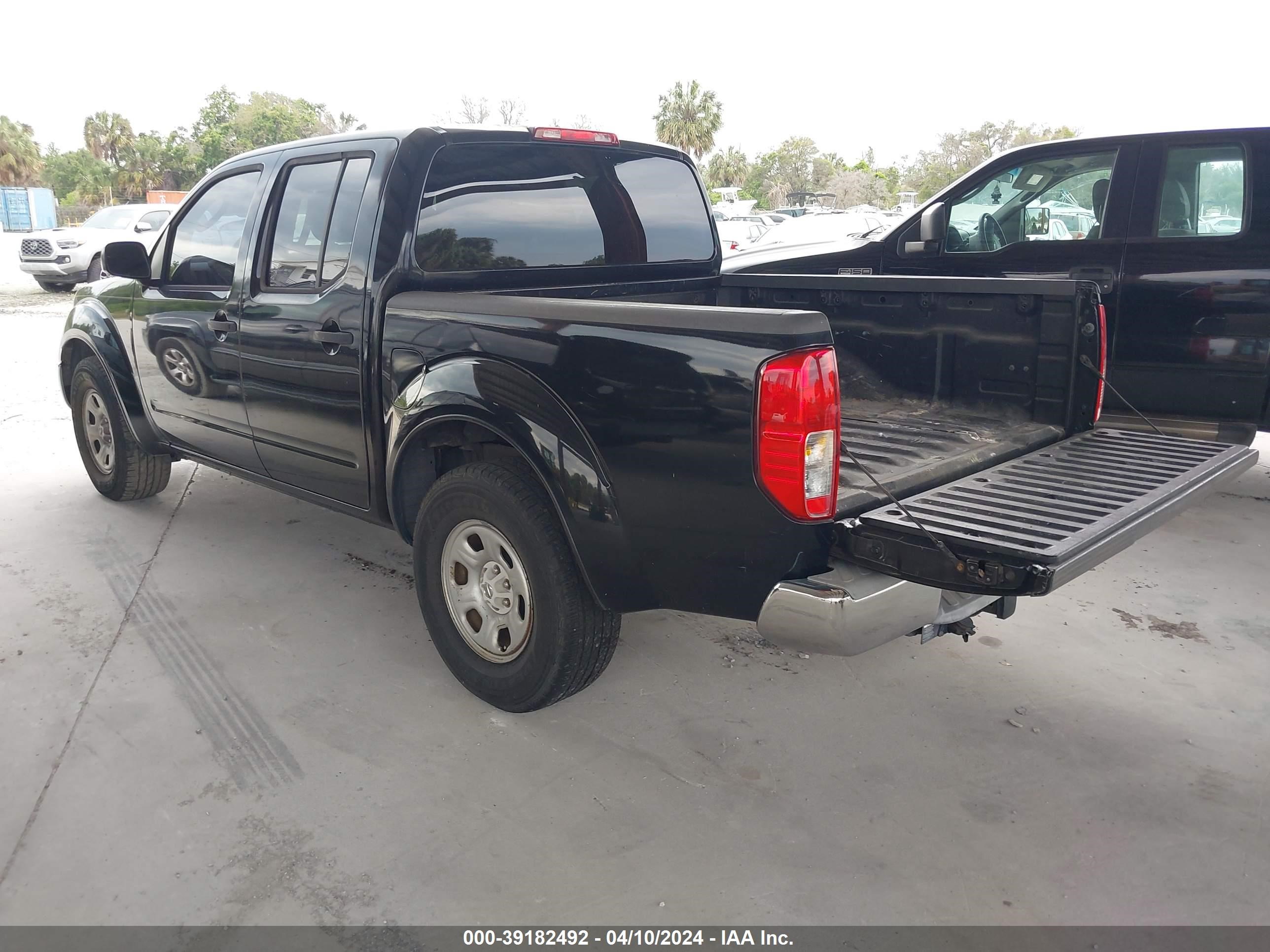 Photo 2 VIN: 1N6AD07U77C444256 - NISSAN NAVARA (FRONTIER) 