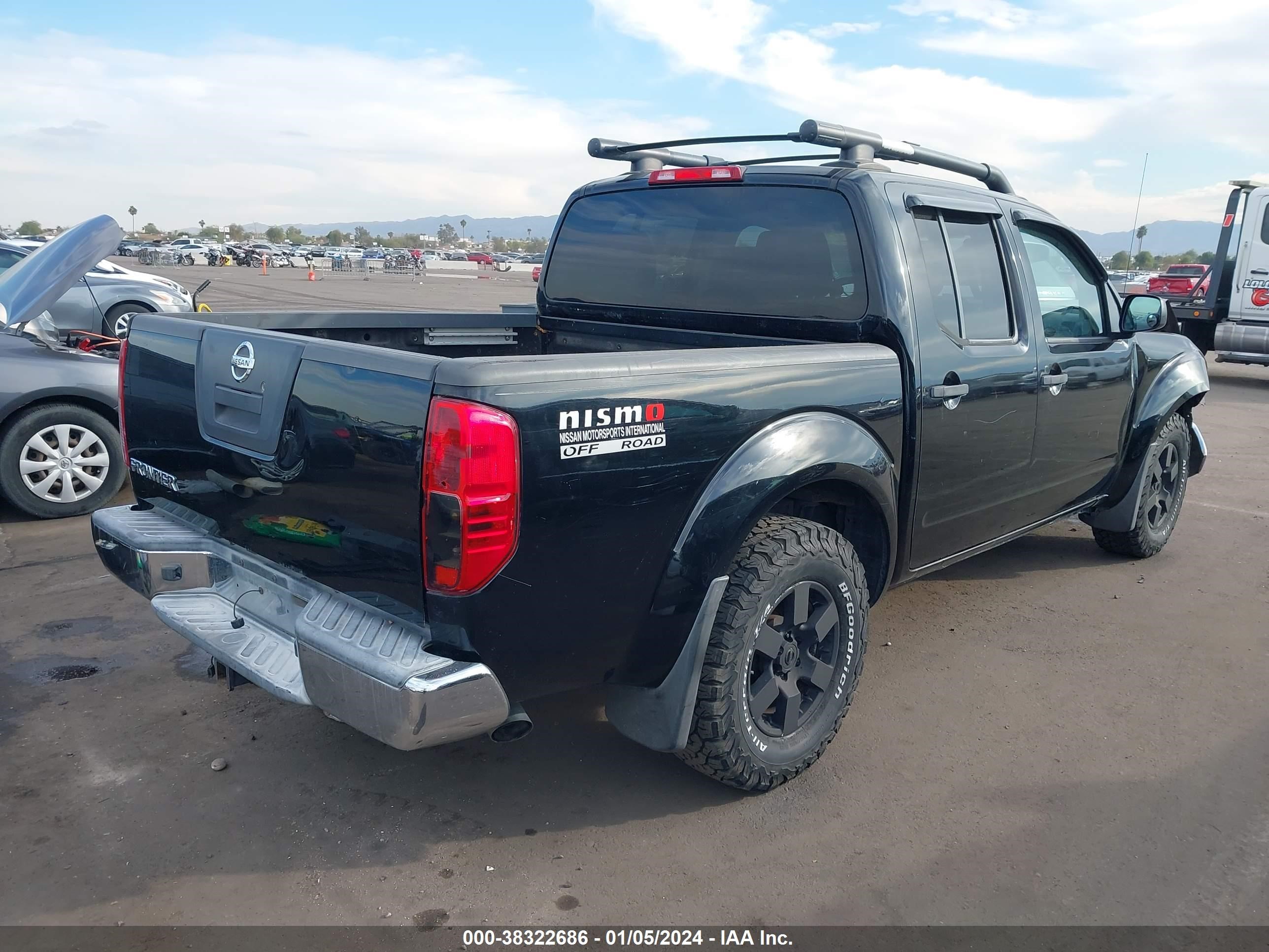 Photo 3 VIN: 1N6AD07U85C437877 - NISSAN NAVARA (FRONTIER) 