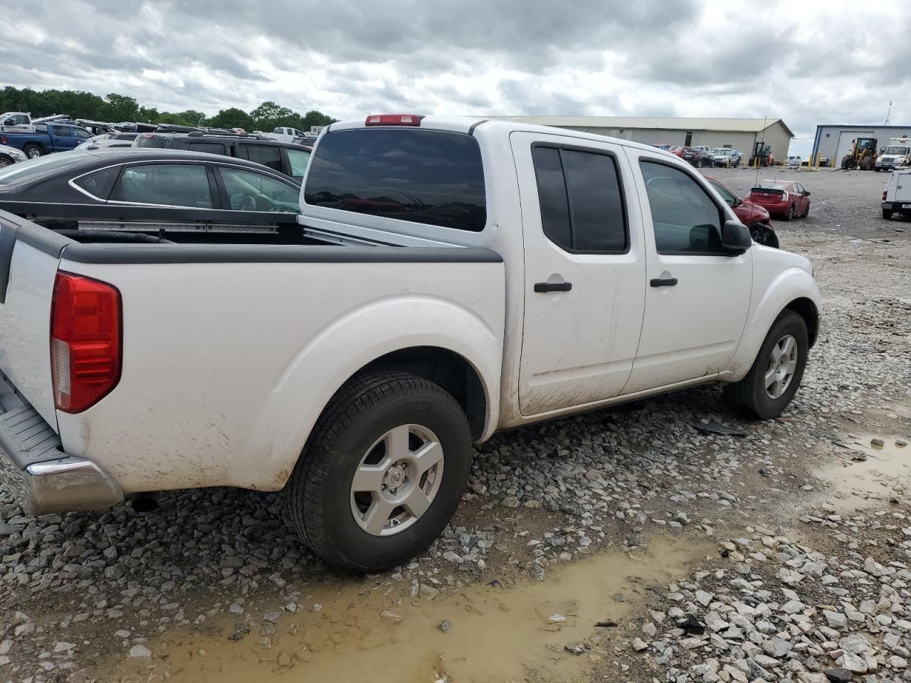 Photo 2 VIN: 1N6AD07U87C424081 - NISSAN NAVARA (FRONTIER) 