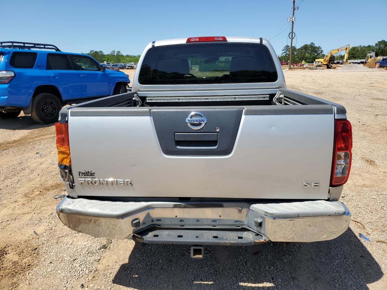 Photo 5 VIN: 1N6AD07U99C402495 - NISSAN NAVARA (FRONTIER) 