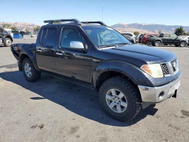 Photo 3 VIN: 1N6AD07UX5C462585 - NISSAN FRONTIER C 