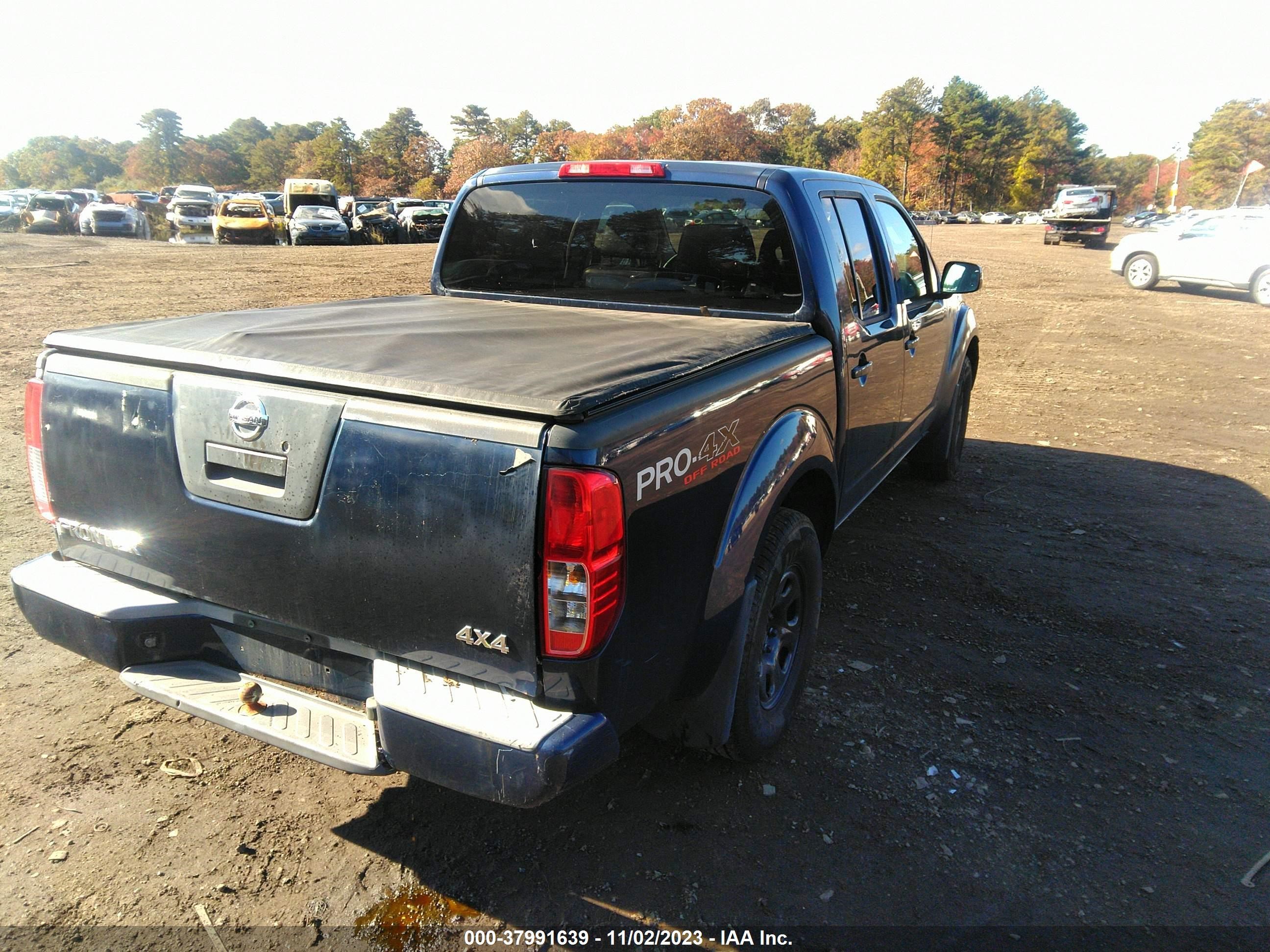 Photo 3 VIN: 1N6AD07W09C408915 - NISSAN NAVARA (FRONTIER) 