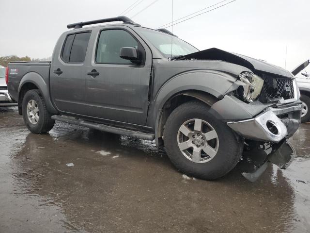 Photo 3 VIN: 1N6AD07W15C435373 - NISSAN FRONTIER C 