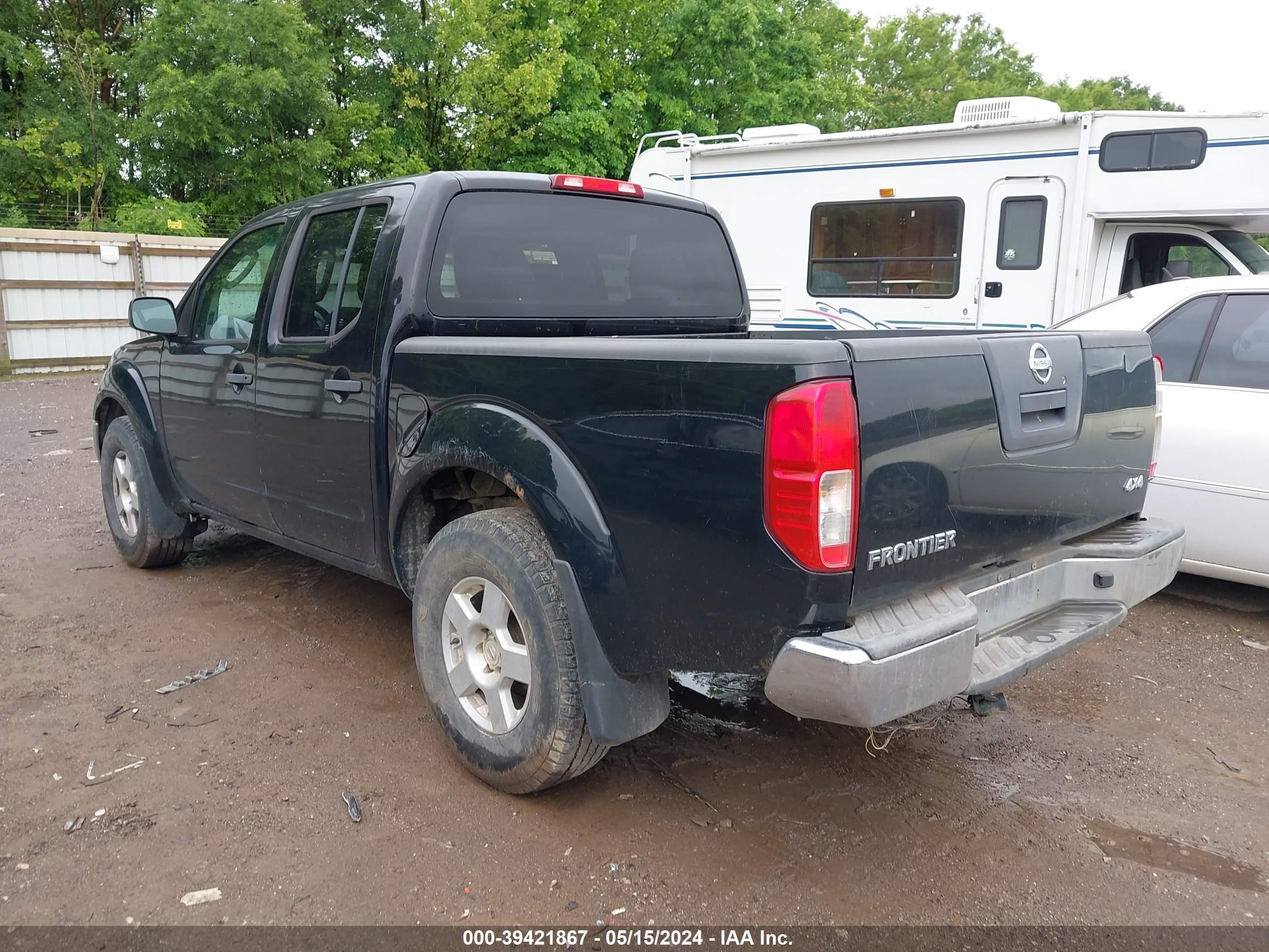 Photo 2 VIN: 1N6AD07W18C410199 - NISSAN NAVARA (FRONTIER) 