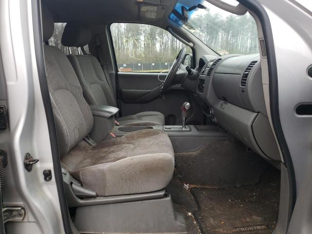 Photo 4 VIN: 1N6AD07W26C463412 - NISSAN FRONTIER C 