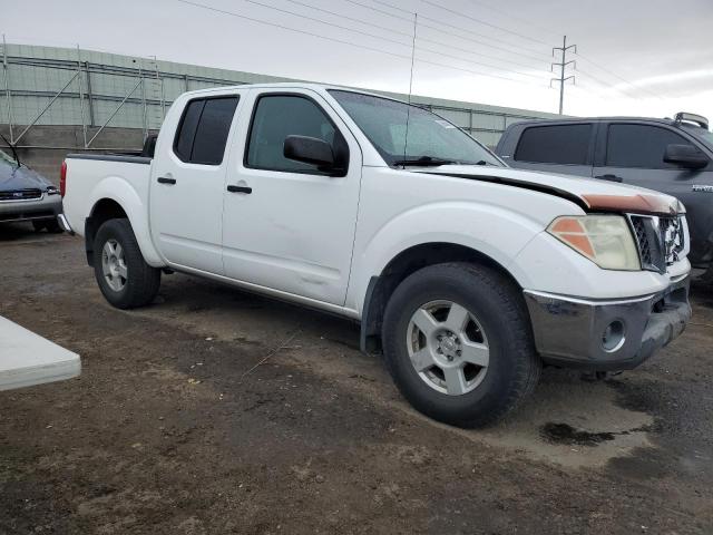 Photo 3 VIN: 1N6AD07W35C456712 - NISSAN FRONTIER 