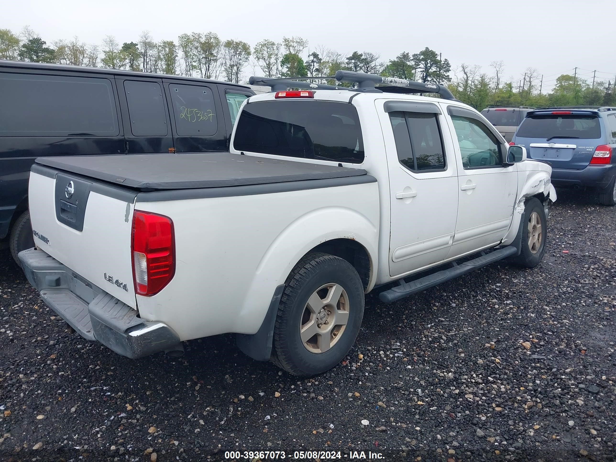 Photo 3 VIN: 1N6AD07W36C401680 - NISSAN NAVARA (FRONTIER) 