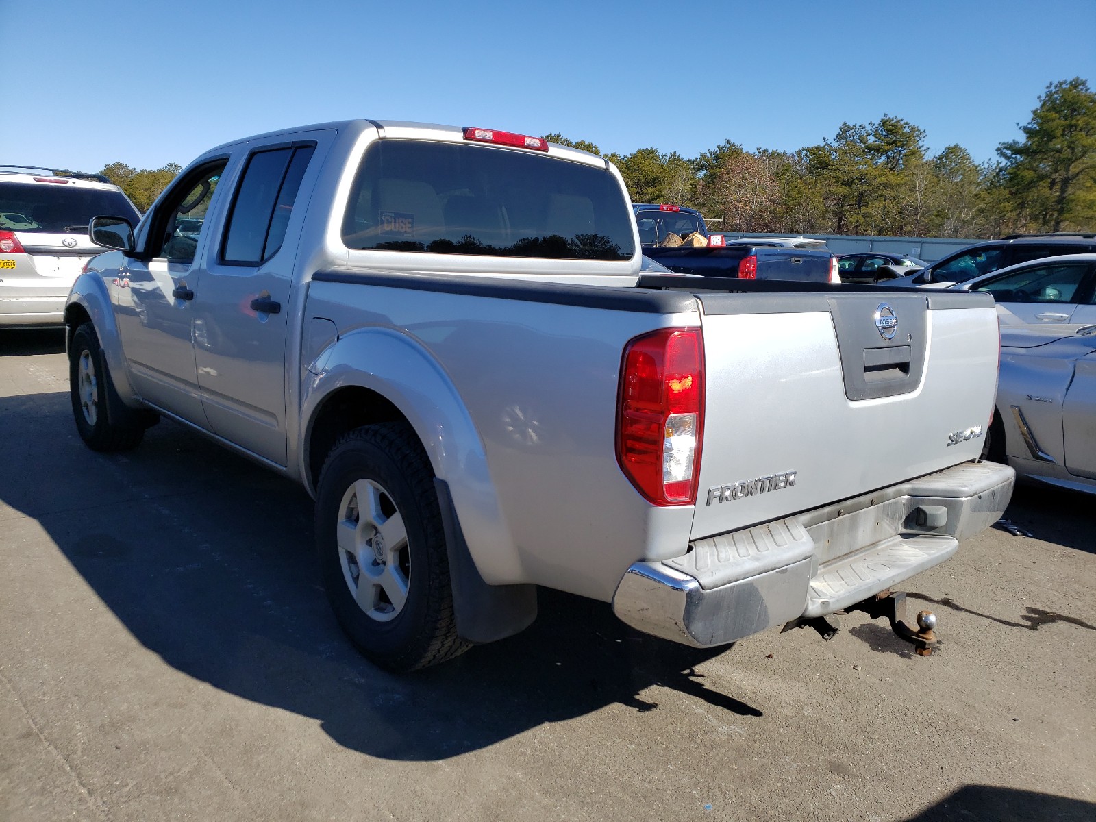 Photo 2 VIN: 1N6AD07W36C404739 - NISSAN FRONTIER C 