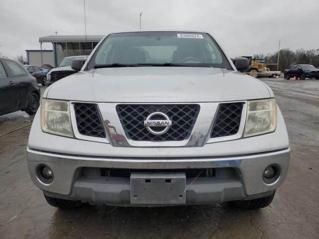 Photo 4 VIN: 1N6AD07W38C452048 - NISSAN FRONTIER C 