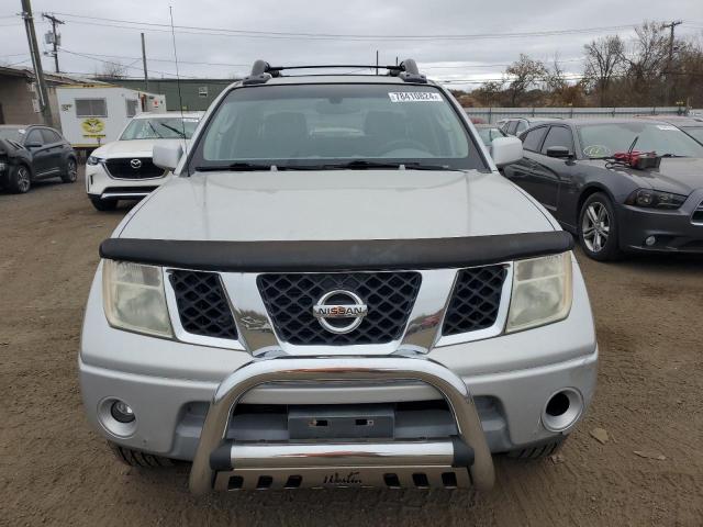 Photo 4 VIN: 1N6AD07W46C444957 - NISSAN FRONTIER C 