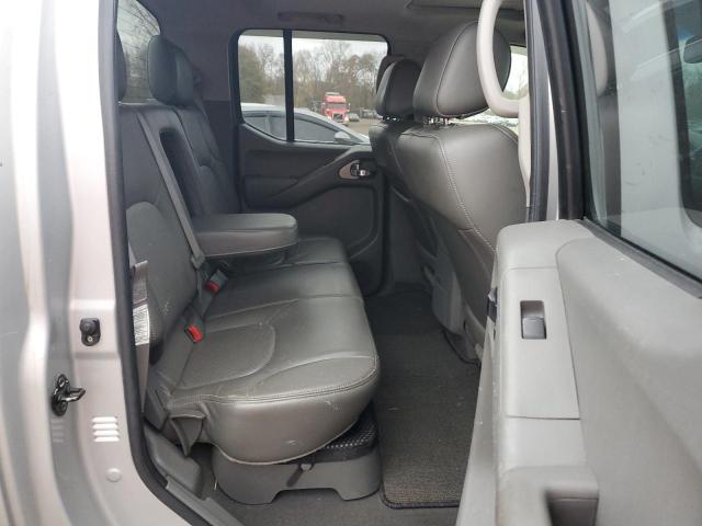 Photo 9 VIN: 1N6AD07W46C444957 - NISSAN FRONTIER C 