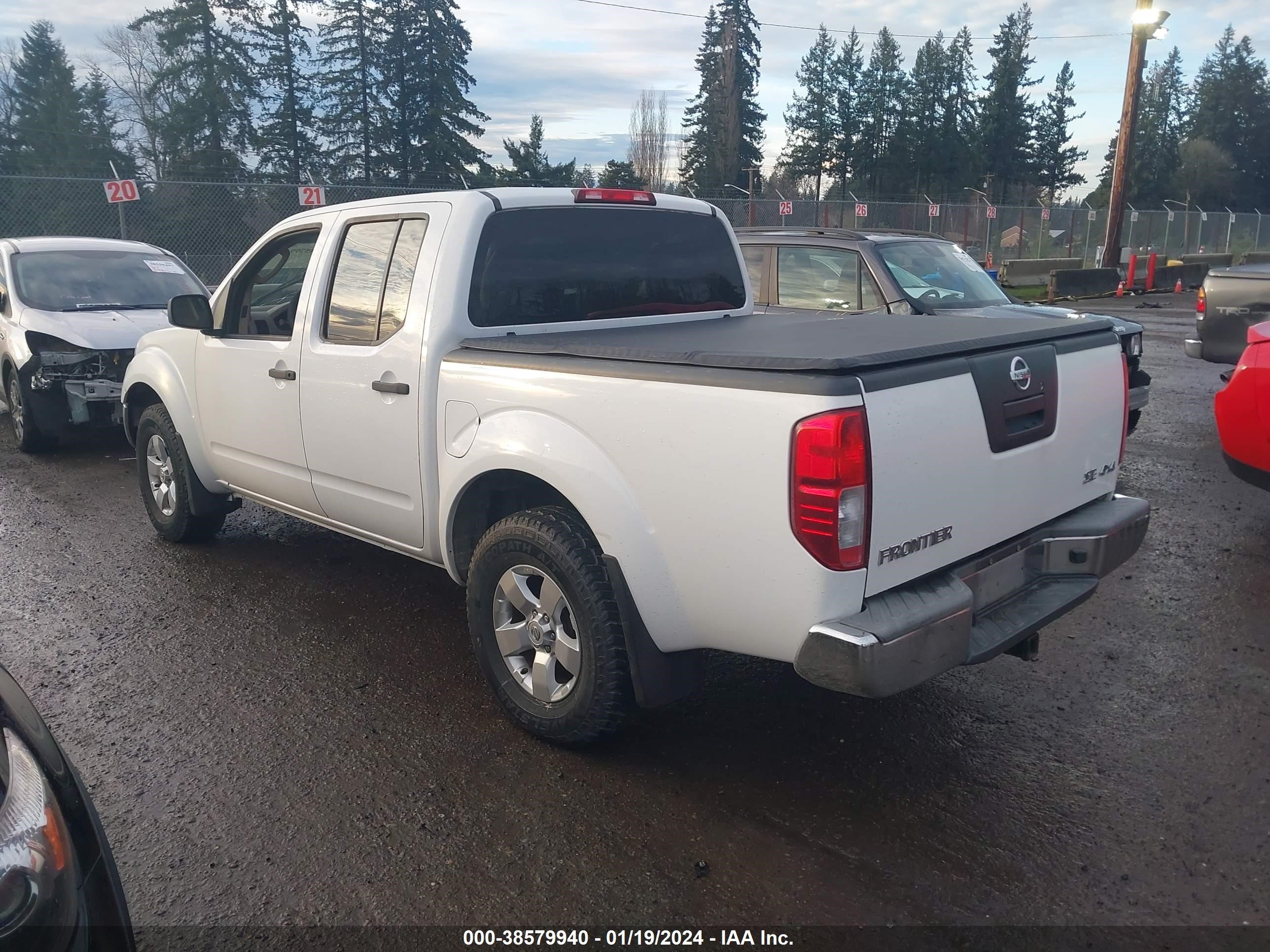 Photo 2 VIN: 1N6AD07W49C414913 - NISSAN NAVARA (FRONTIER) 