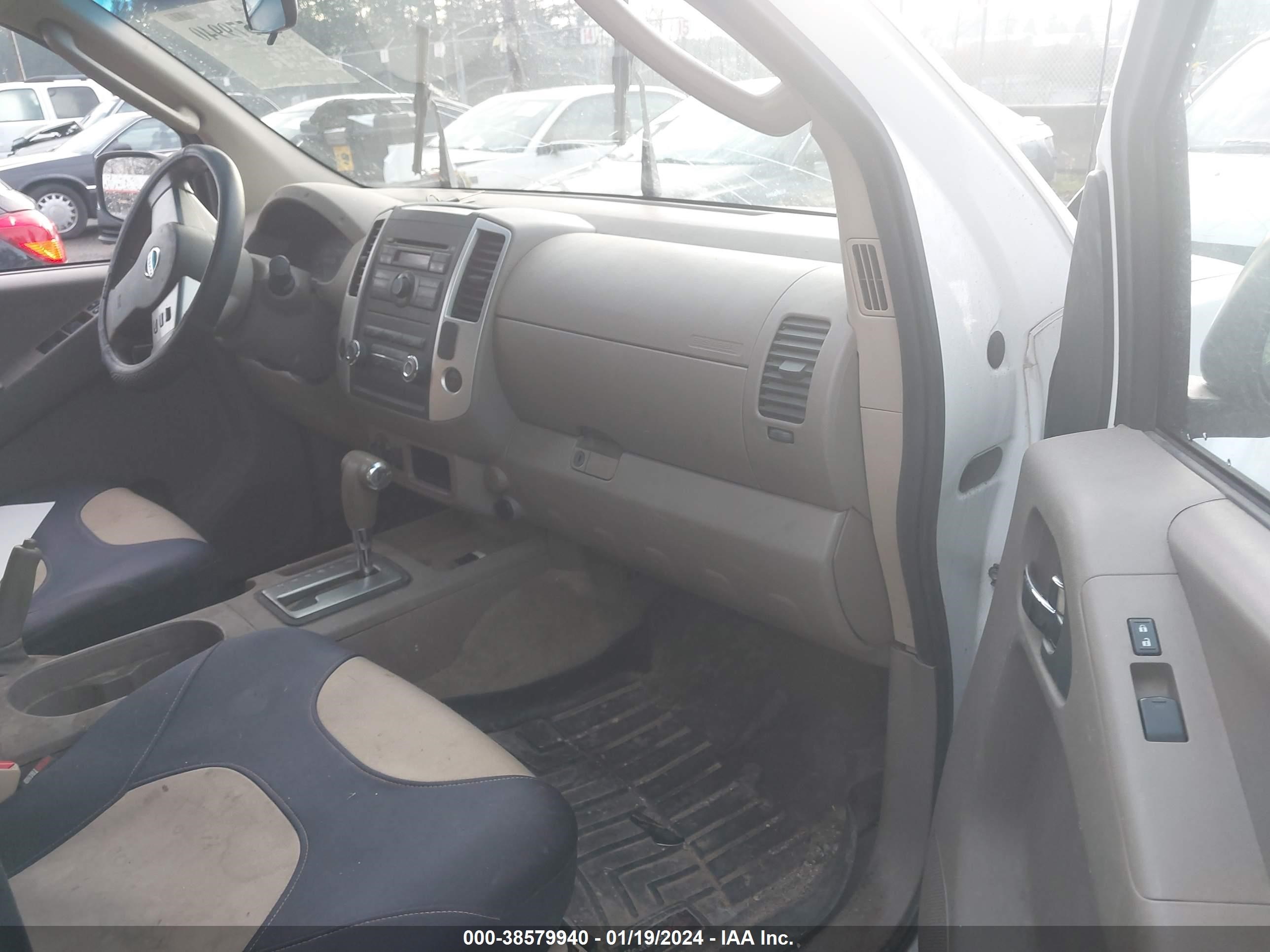 Photo 4 VIN: 1N6AD07W49C414913 - NISSAN NAVARA (FRONTIER) 