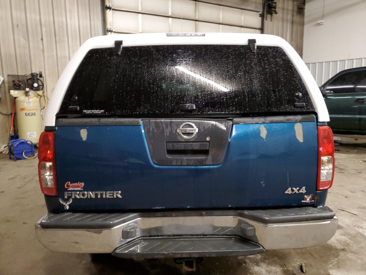 Photo 5 VIN: 1N6AD07W55C440236 - NISSAN NAVARA (FRONTIER) 