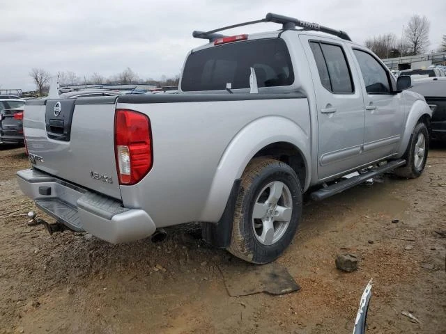 Photo 2 VIN: 1N6AD07W56C468720 - NISSAN FRONTIER C 