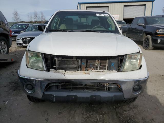 Photo 4 VIN: 1N6AD07W58C406737 - NISSAN FRONTIER C 