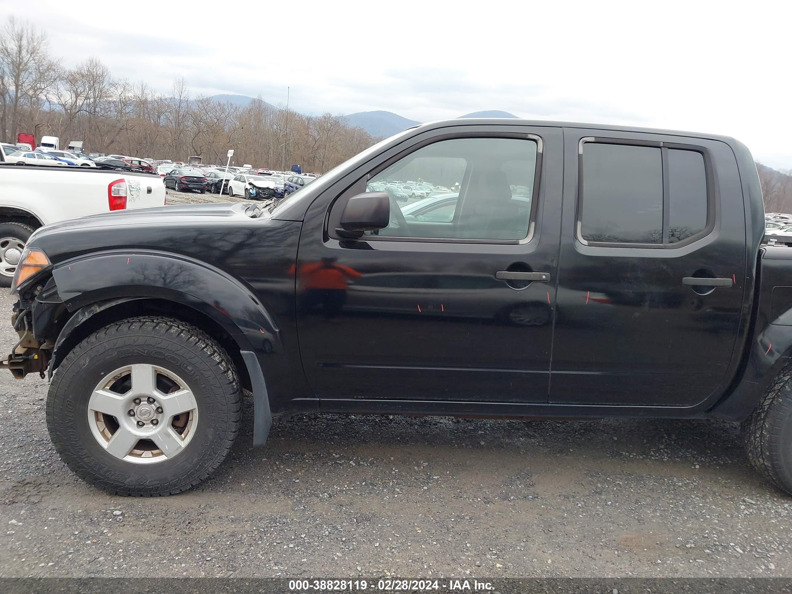 Photo 13 VIN: 1N6AD07W65C417578 - NISSAN NAVARA (FRONTIER) 