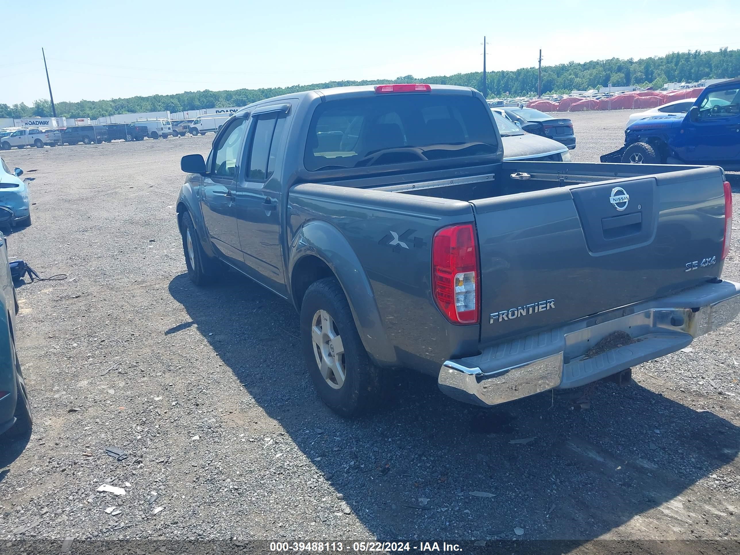 Photo 2 VIN: 1N6AD07W68C419576 - NISSAN NAVARA (FRONTIER) 