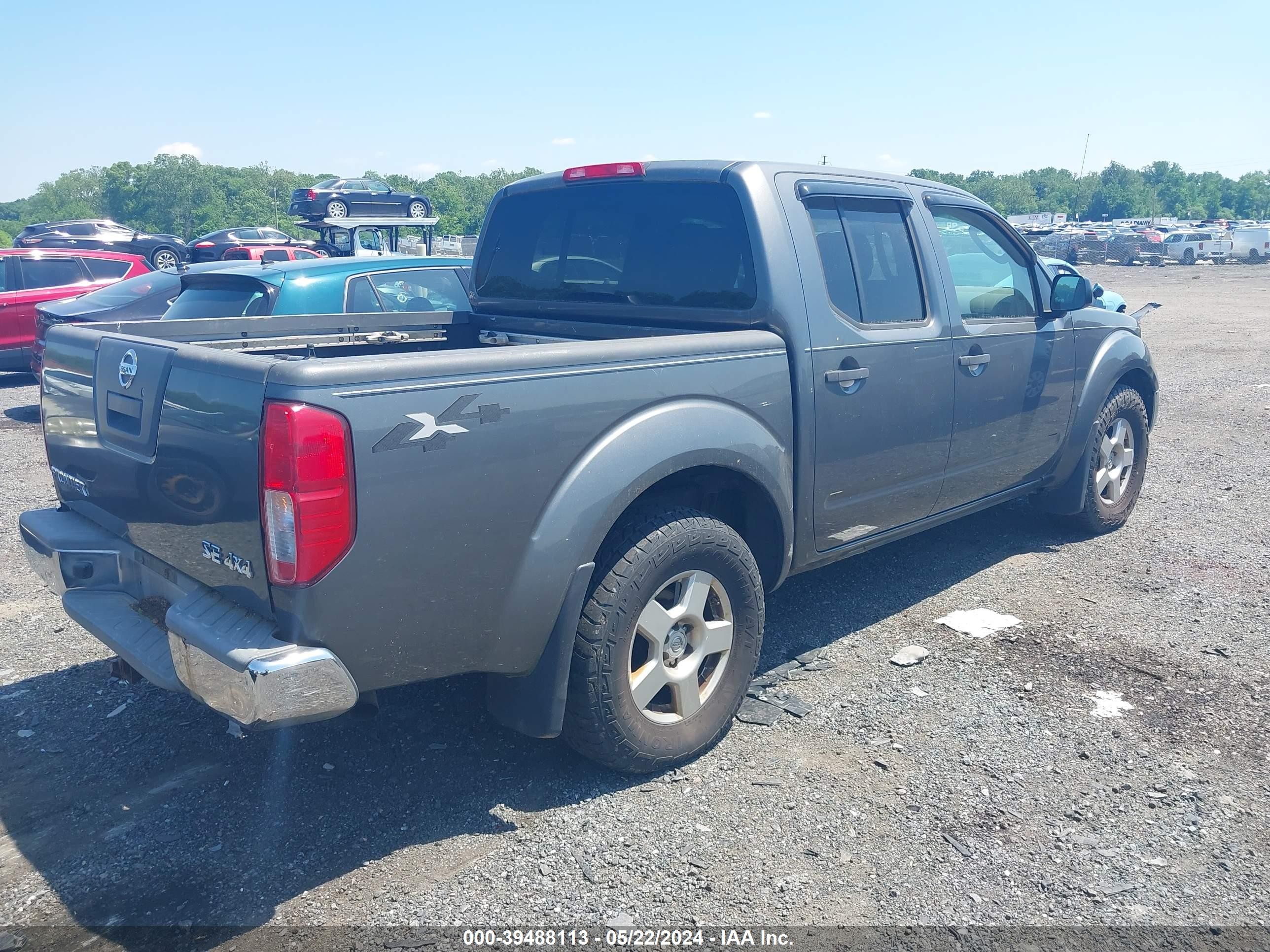 Photo 3 VIN: 1N6AD07W68C419576 - NISSAN NAVARA (FRONTIER) 