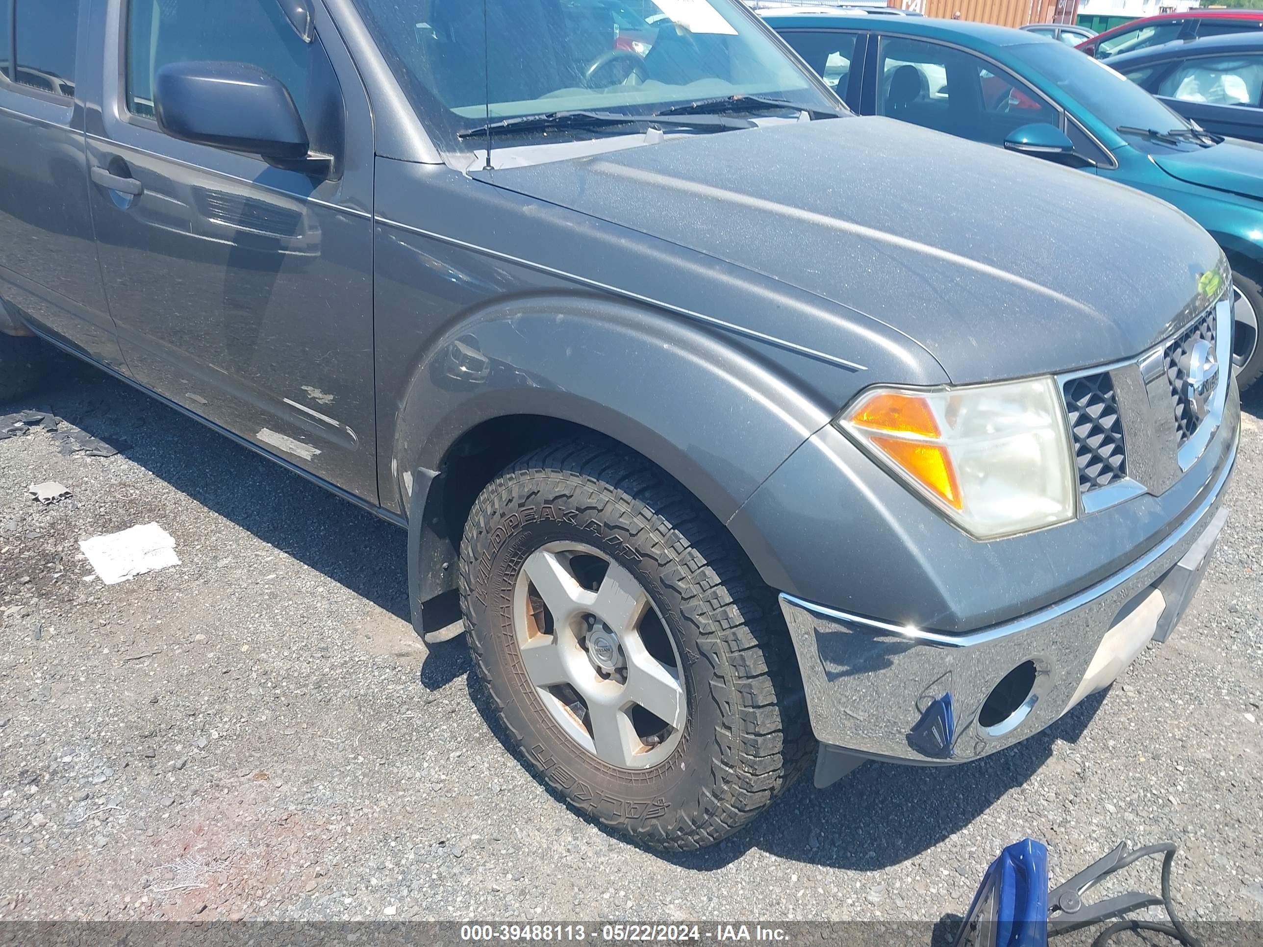 Photo 5 VIN: 1N6AD07W68C419576 - NISSAN NAVARA (FRONTIER) 