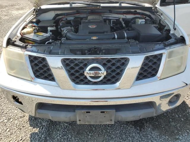 Photo 10 VIN: 1N6AD07W75C454204 - NISSAN FRONTIER C 