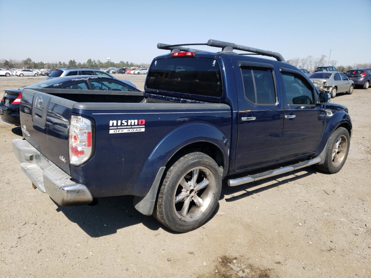 Photo 2 VIN: 1N6AD07W76C467035 - NISSAN NAVARA (FRONTIER) 