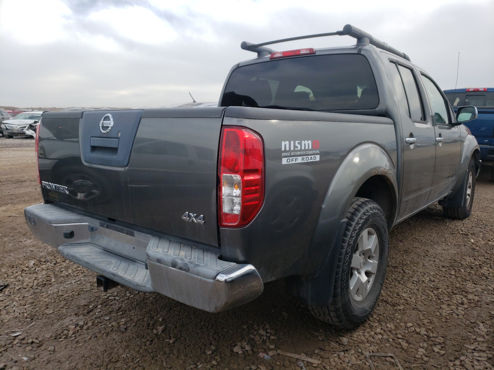 Photo 3 VIN: 1N6AD07W77C446557 - NISSAN FRONTIER C 