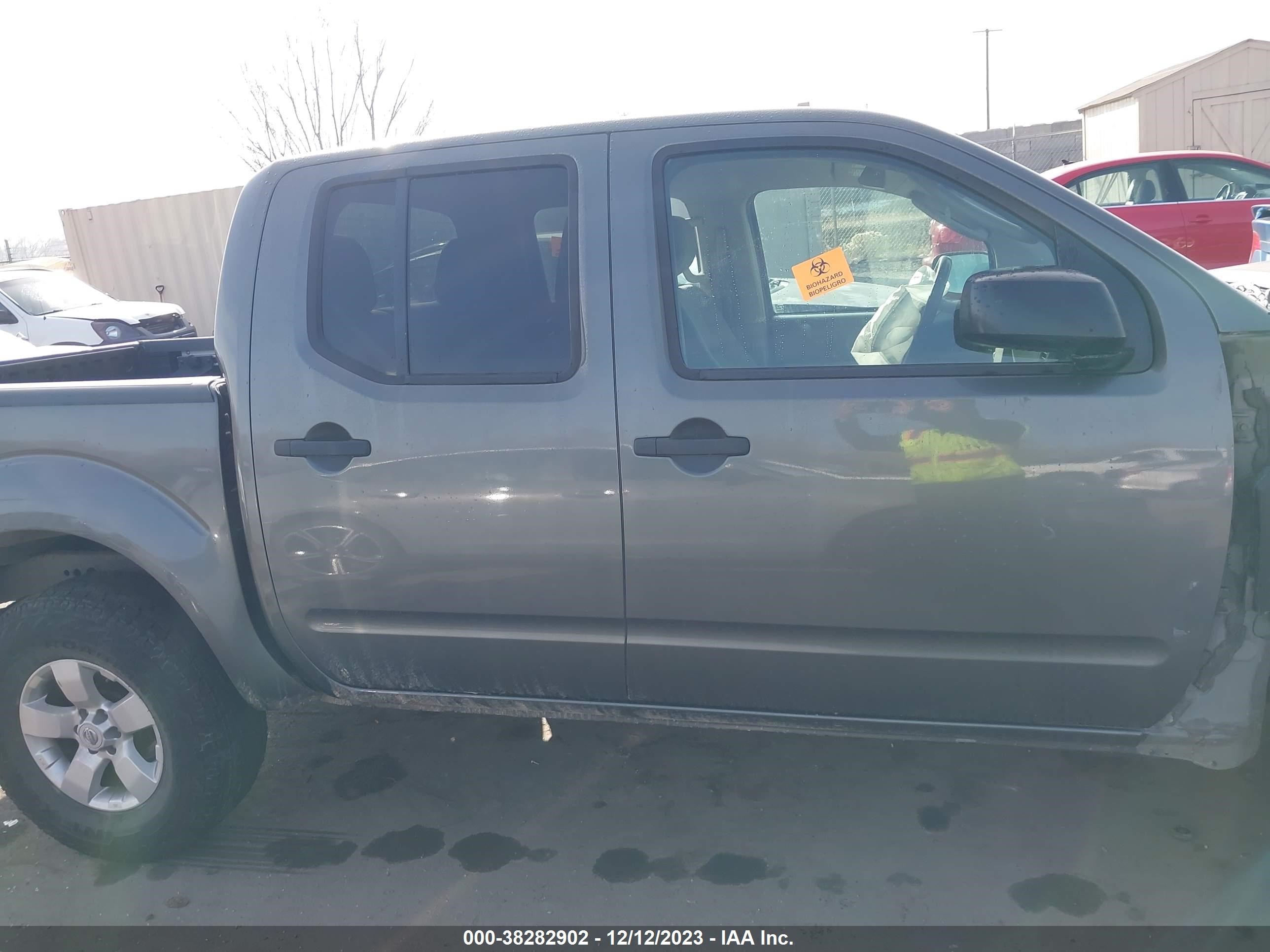 Photo 11 VIN: 1N6AD07W78C418341 - NISSAN NAVARA (FRONTIER) 