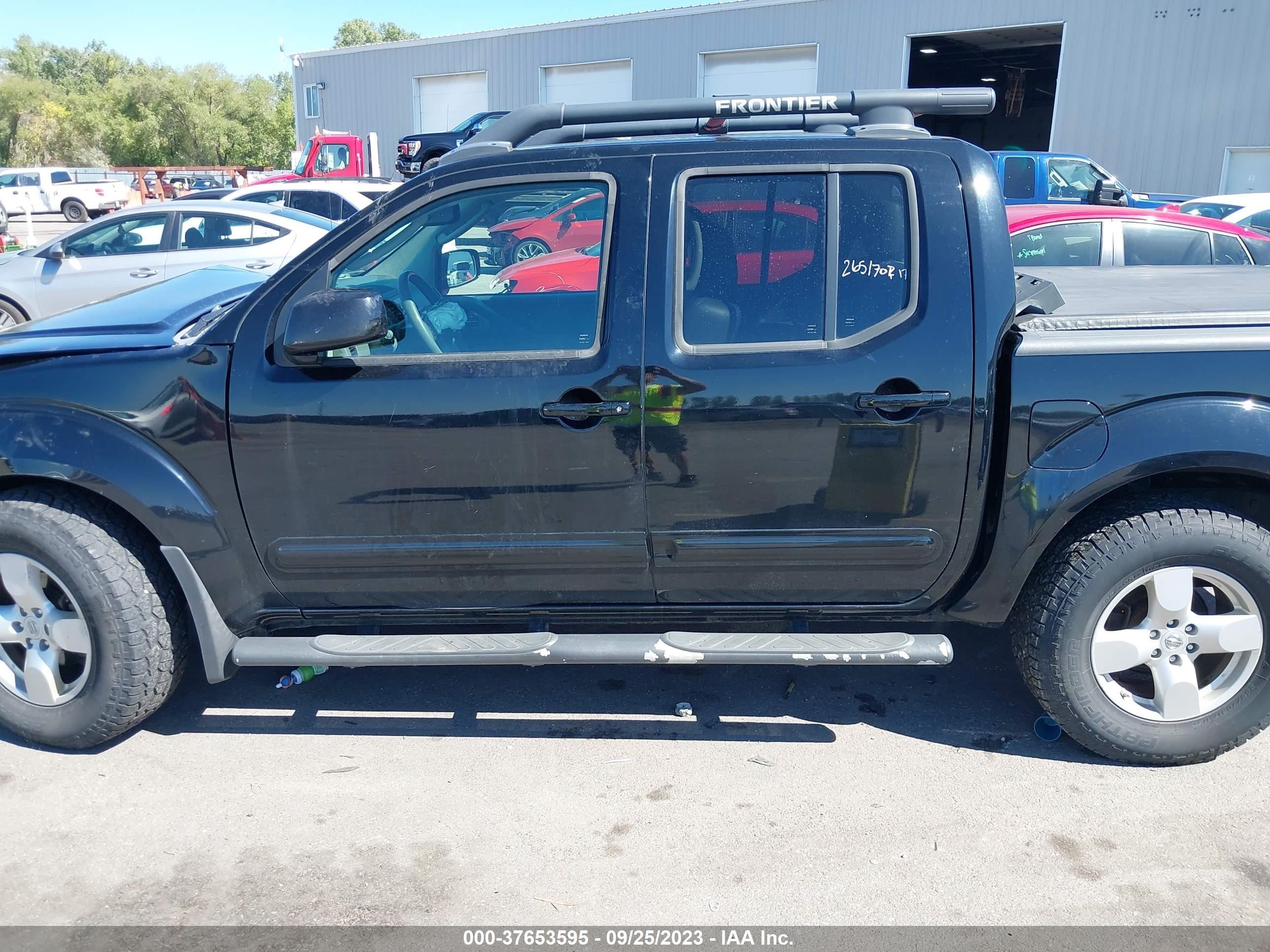 Photo 12 VIN: 1N6AD07W86C404557 - NISSAN NAVARA (FRONTIER) 