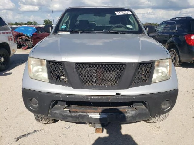 Photo 4 VIN: 1N6AD07W96C427295 - NISSAN FRONTIER C 