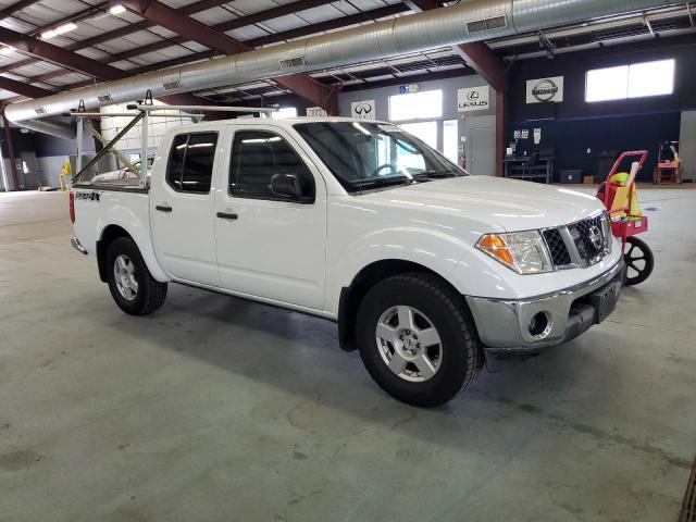 Photo 3 VIN: 1N6AD07WX5C458182 - NISSAN FRONTIER 