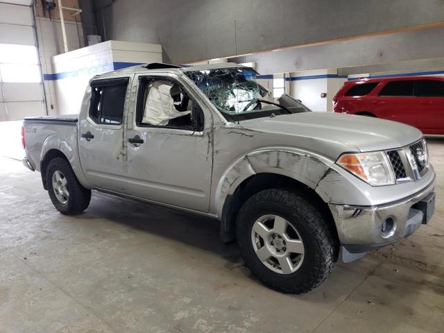 Photo 3 VIN: 1N6AD07WX6C448348 - NISSAN FRONTIER C 