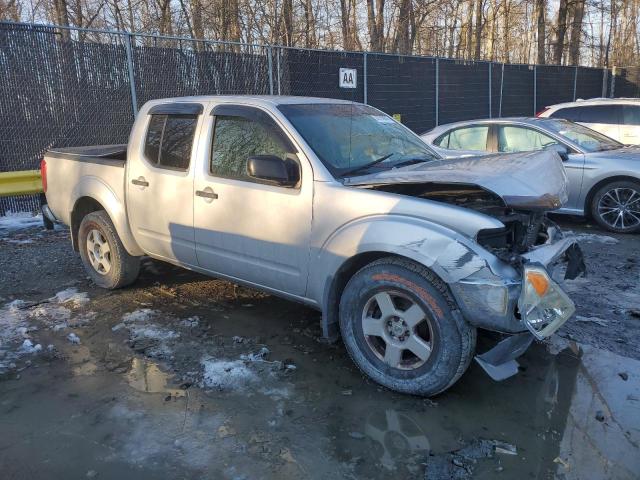 Photo 3 VIN: 1N6AD07WX6C471550 - NISSAN FRONTIER 