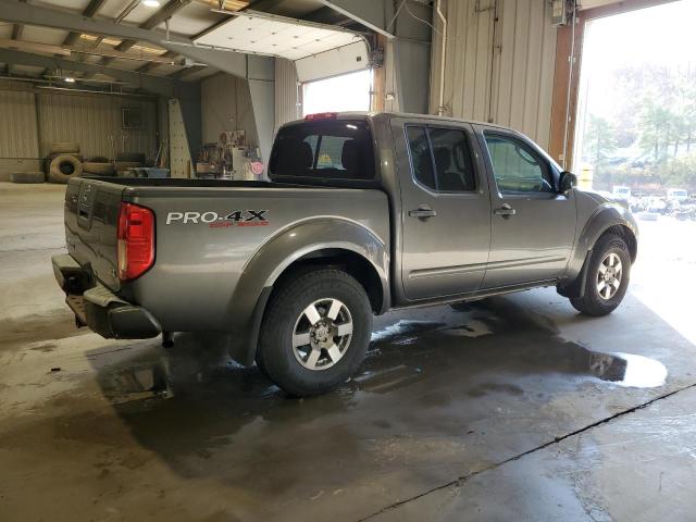 Photo 2 VIN: 1N6AD07WX9C401132 - NISSAN FRONTIER C 