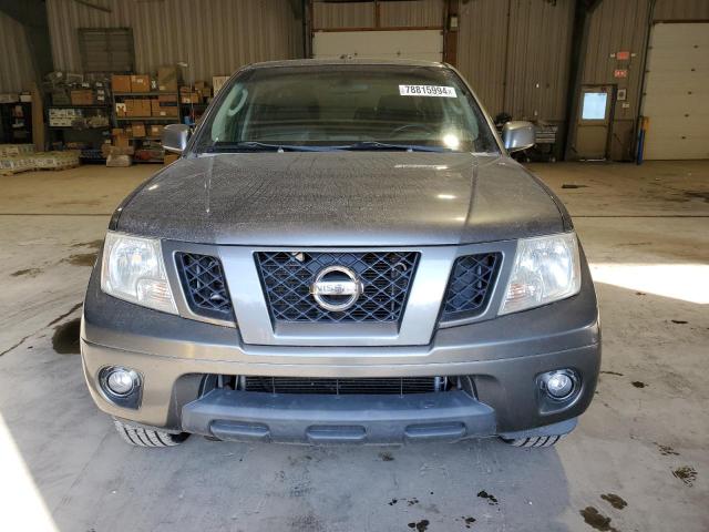 Photo 4 VIN: 1N6AD07WX9C401132 - NISSAN FRONTIER C 