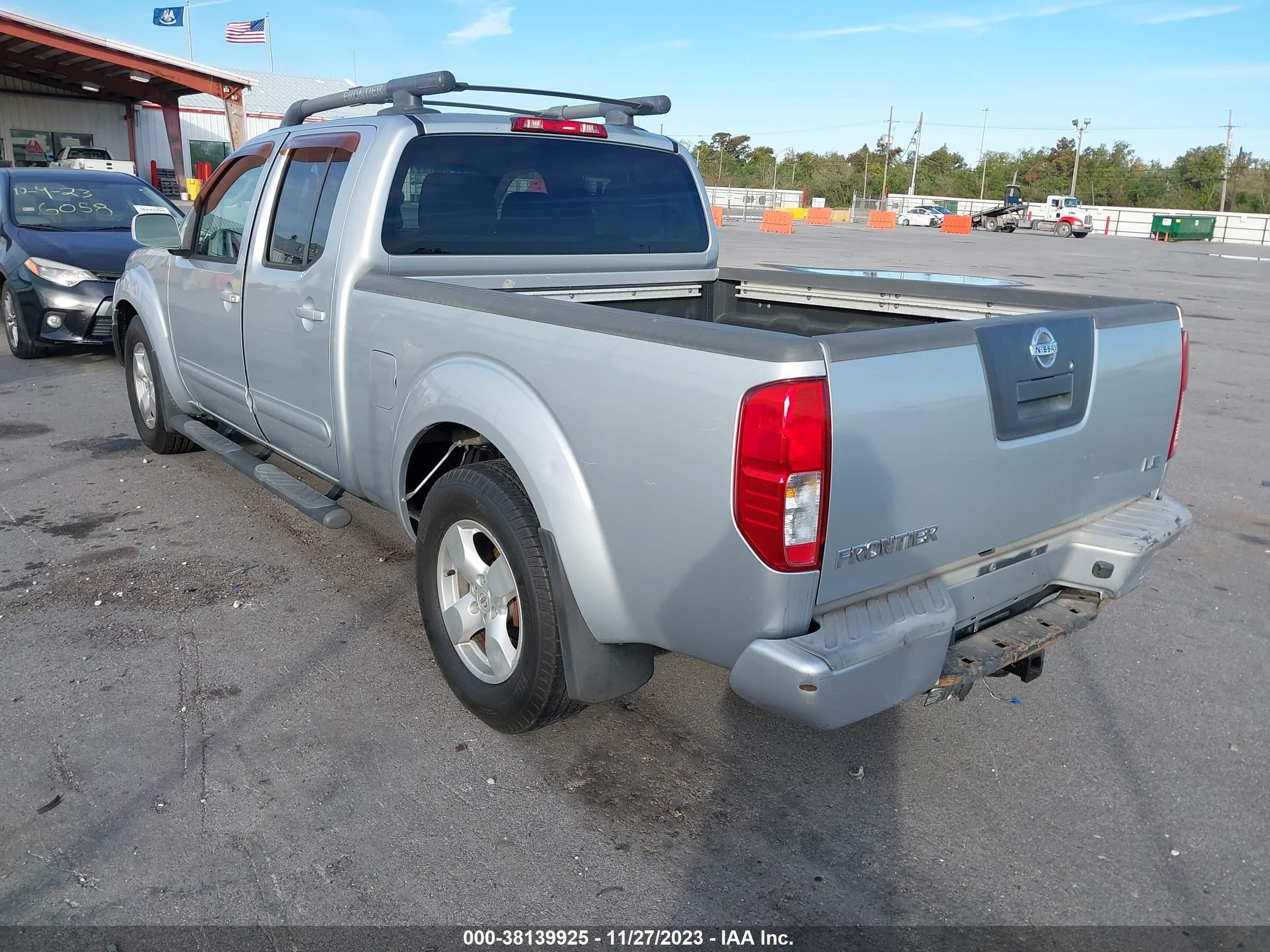 Photo 2 VIN: 1N6AD09U77C435019 - NISSAN NAVARA (FRONTIER) 