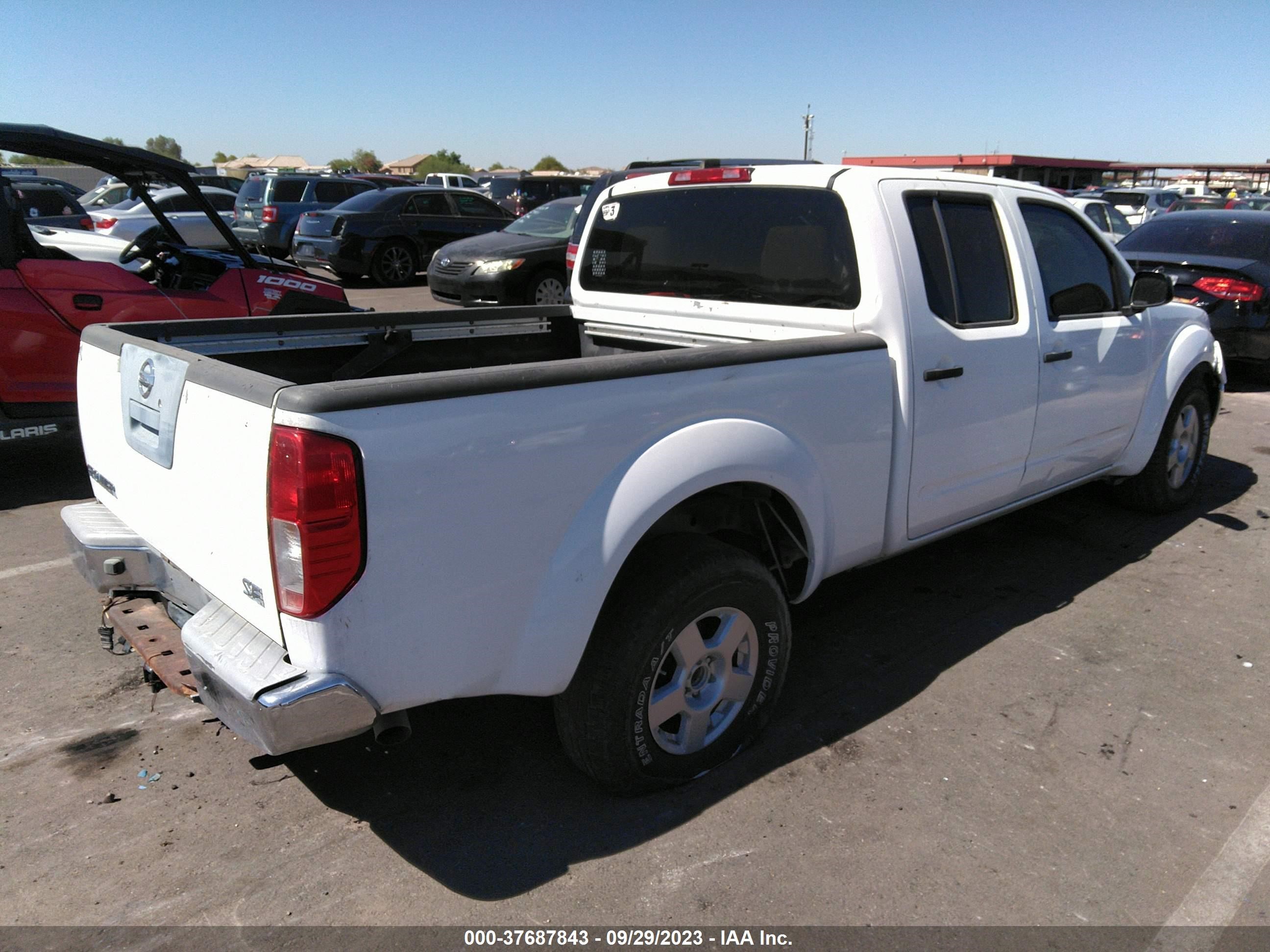 Photo 3 VIN: 1N6AD09U97C452999 - NISSAN NAVARA (FRONTIER) 