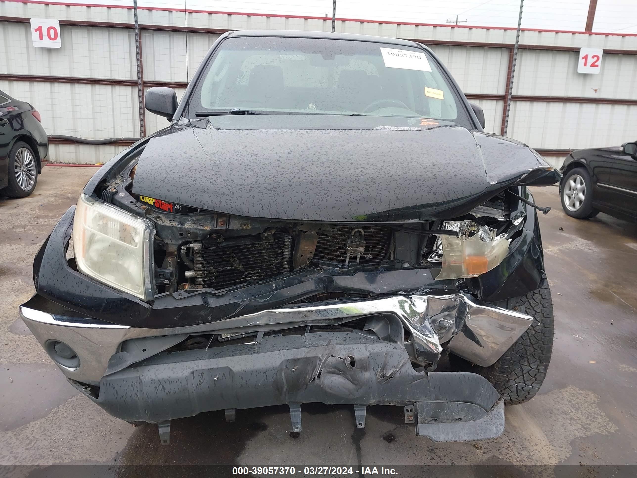 Photo 12 VIN: 1N6AD09W18C407610 - NISSAN NAVARA (FRONTIER) 