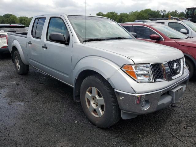 Photo 3 VIN: 1N6AD09W58C431666 - NISSAN FRONTIER C 